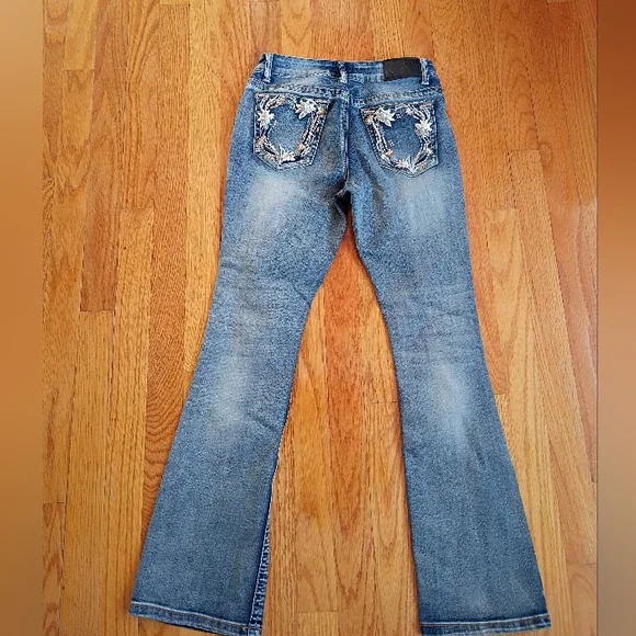 True Leech Mid-rise Bootcut Jeans Size 7/8 - Picture 8 of 11